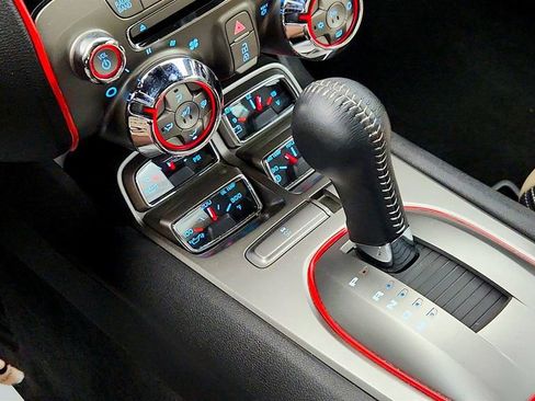 Used 2010 Chevrolet Camaro SS w/ RS Package image 17