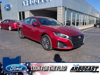 Used 2023 Nissan Altima 2.5 SV