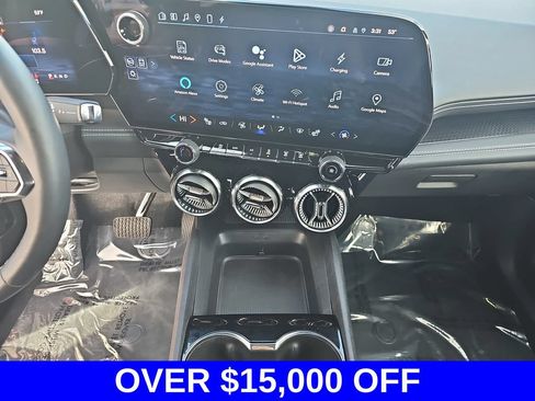 Used 2024 Chevrolet Blazer EV LT AWD/4WD image 20