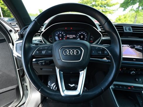 Used 2021 Audi Q3 2.0T Premium Plus w/ Premium Plus Package AWD/4WD image 11