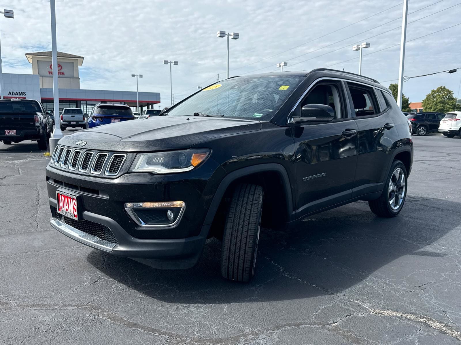 Used 2018 Jeep Compass Limited w/ Navigation Group AWD/4WD image 4