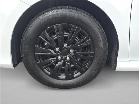 Used 2023 Toyota Camry LE FWD image 24
