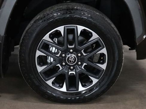 Used 2024 Toyota Tundra Limited w/ Power Package AWD/4WD image 41