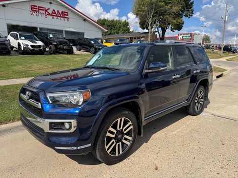 Used 2017 Toyota 4Runner Limited image 1