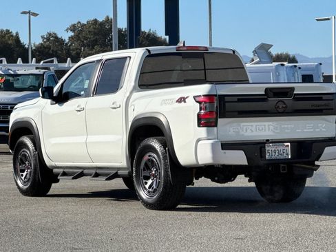 Used 2025 Nissan Frontier PRO-4X w/ Tow Package AWD/4WD image 6