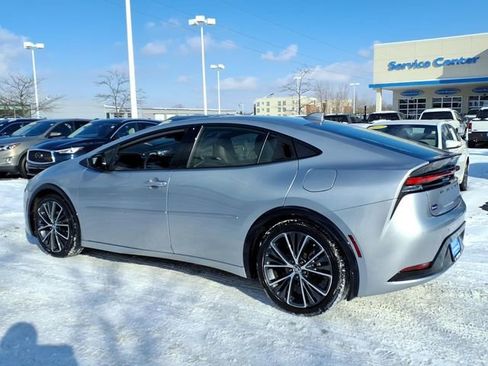 Used 2023 Toyota Prius XLE image 7