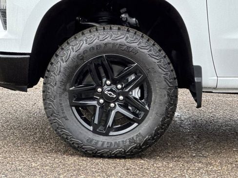 New 2026 Chevrolet Silverado 1500 Custom Trail Boss w/ Dark Appearance Package AWD/4WD image 24