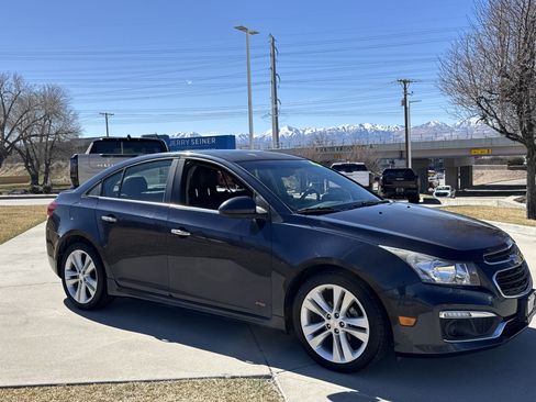 Used 2015 Chevrolet Cruze LTZ w/ Sun, Sound and Sport Package image 7
