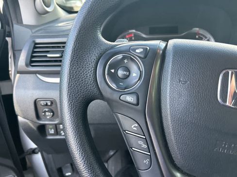 Used 2023 Honda Ridgeline Sport image 4