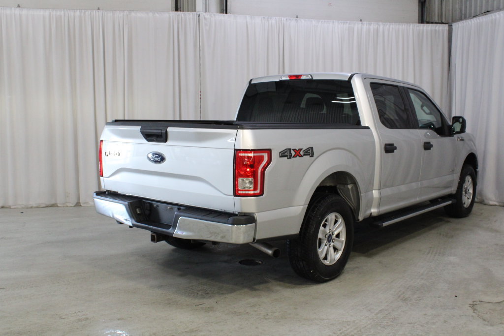 Used 2015 Ford F150 XLT w/ Equipment Group 301A Mid AWD/4WD image 24