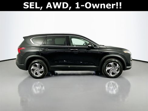 Used 2023 Hyundai Santa Fe SEL image 9