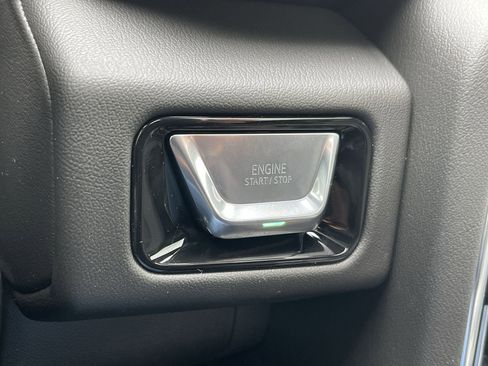 New 2026 GMC Yukon XL Denali w/ Denali Reserve Package image 53