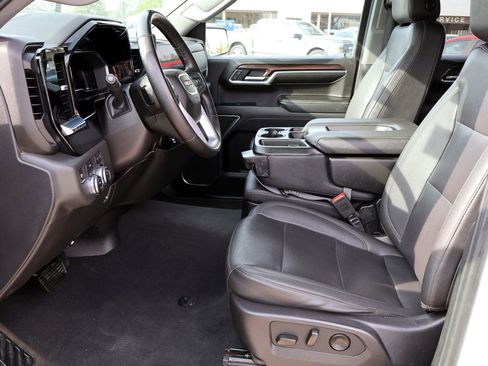 Used 2024 GMC Sierra 1500 SLT image 19