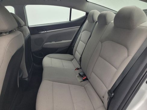 Used 2019 Hyundai Elantra SEL FWD image 18