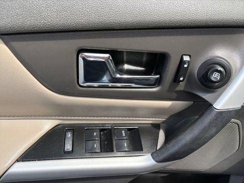 Used 2014 Ford Edge SEL w/ Equipment Group 205A FWD image 19