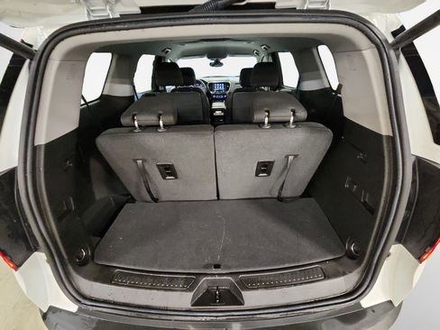 Certified 2023 GMC Acadia AT4 w/ Trailering Package AWD/4WD image 28