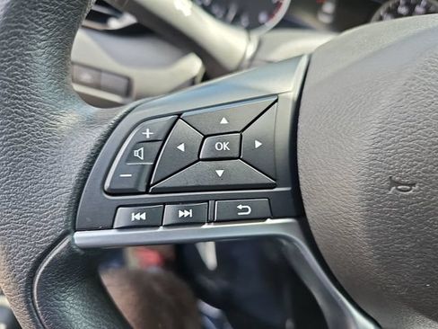 Used 2024 Nissan Sentra SV FWD image 14