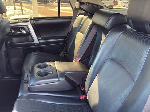 Used 2016 Toyota 4Runner Limited image 15