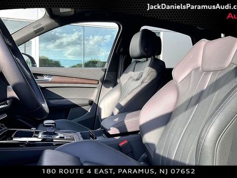 Used 2023 Audi Q5 2.0T Premium Plus w/ Premium Plus Package AWD/4WD image 17
