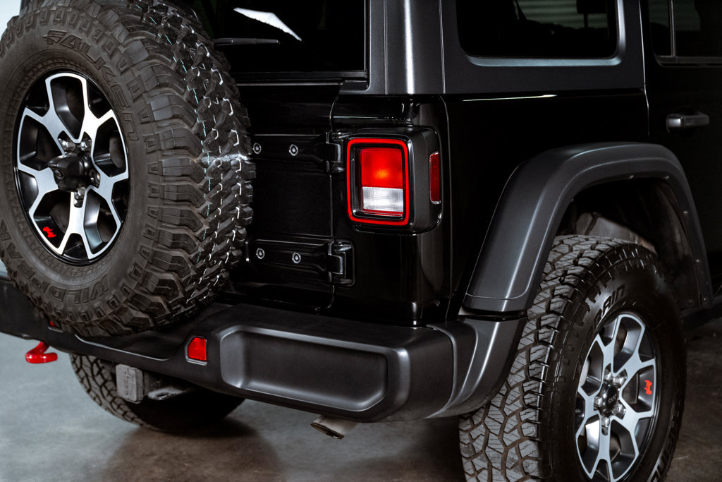 Used 2021 Jeep Wrangler Unlimited Rubicon AWD/4WD image 48