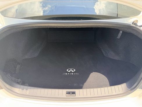 Used 2019 INFINITI Q50 Luxe w/ Essential Package (3.0T Luxe) RWD image 14
