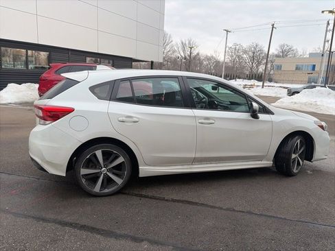 Used 2018 Subaru Impreza 2.0i Sport image 3