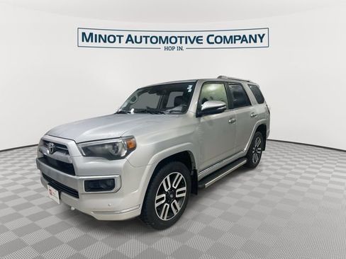 Used 2023 Toyota 4Runner Limited AWD/4WD image 4