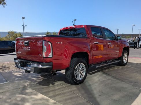 Used 2015 GMC Canyon SLT w/ Driver Alert Package AWD/4WD image 5