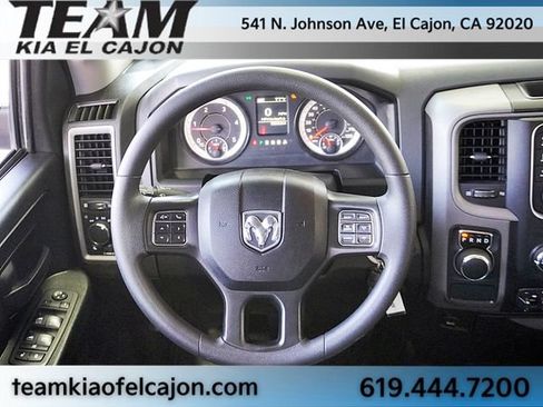 Used 2019 RAM 1500 Tradesman w/ Chrome Appearance Group RWD image 26