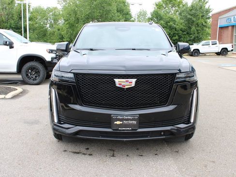 Certified 2022 Cadillac Escalade Sport Platinum AWD/4WD image 6