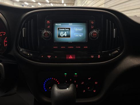 Used 2016 RAM ProMaster City Tradesman SLT w/ Rear Back-up Camera Group FWD image 16