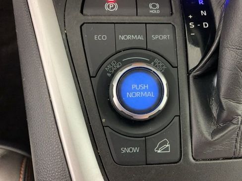 Used 2020 Toyota RAV4 Adventure w/ Convenience Package image 27