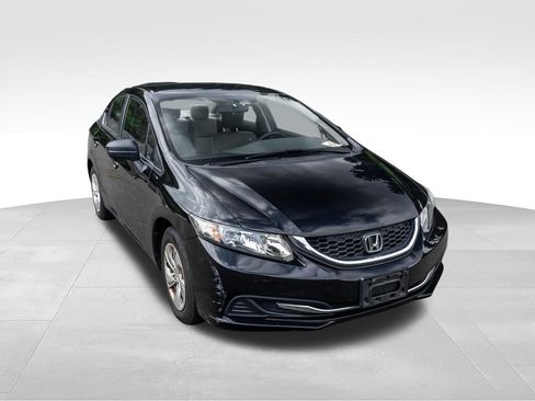 Used 2015 Honda Civic LX image 2