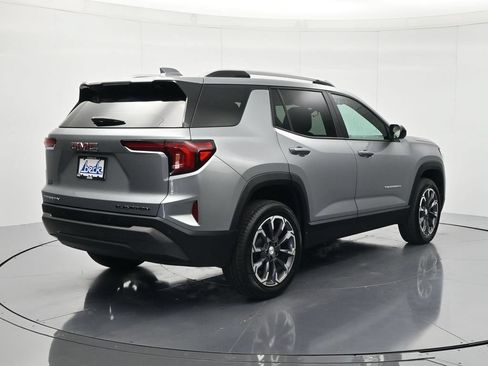 Certified 2026 GMC Terrain Elevation w/ Elevation Premium Package FWD image 5