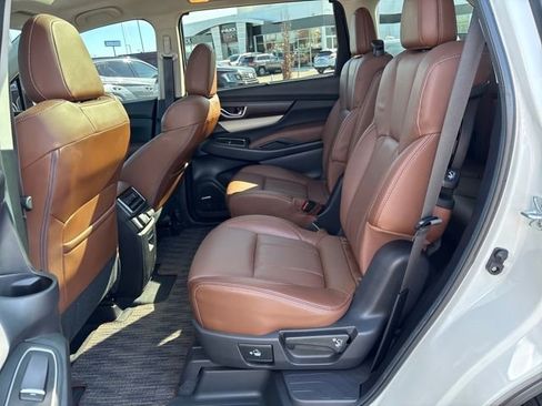 Used 2022 Subaru Ascent Touring image 18