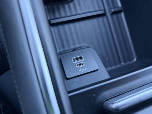 New 2026 Ford Expedition Active image 20