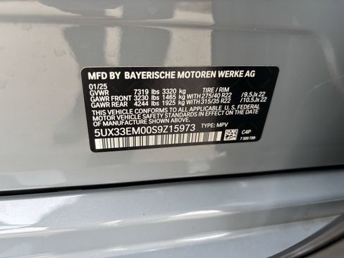 Certified 2025 BMW X7 M60i w/ Executive Package image 36