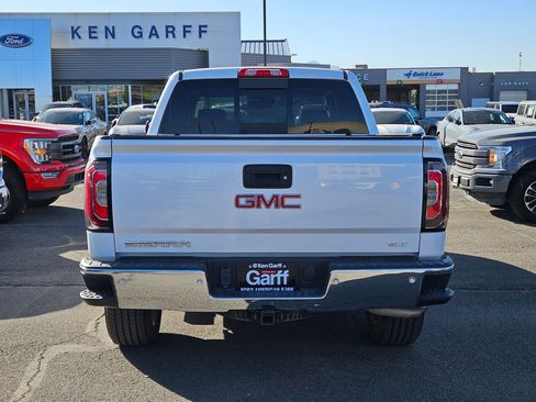 Used 2018 GMC Sierra 1500 SLT w/ SLT Premium Package AWD/4WD image 7
