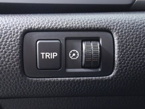 Used 2018 Honda Accord EX-L image 10