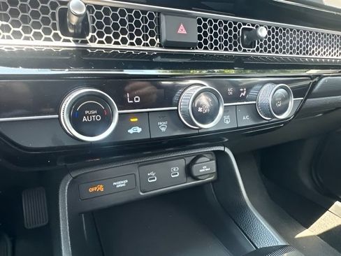 Used 2025 Honda Civic LX image 19