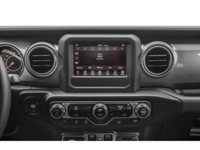 Used 2018 Jeep Wrangler Unlimited Sahara AWD/4WD image 11