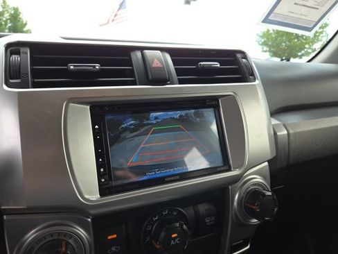 Used 2019 Toyota 4Runner SR5 AWD/4WD image 37