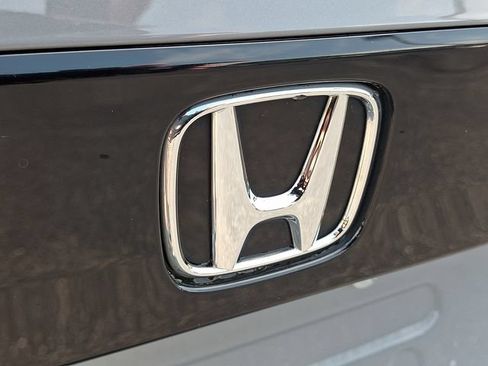 Used 2023 Honda Accord Sport image 29