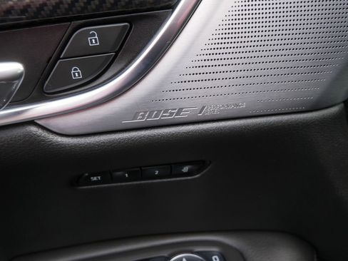 Used 2025 Cadillac XT6 Sport image 15