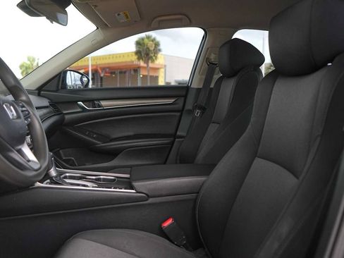 Used 2021 Honda Accord LX image 11