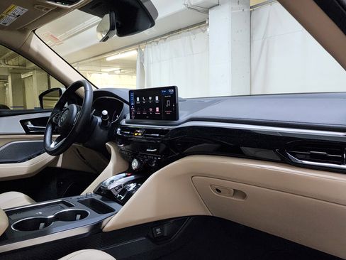 Used 2025 Acura MDX SH-AWD image 24