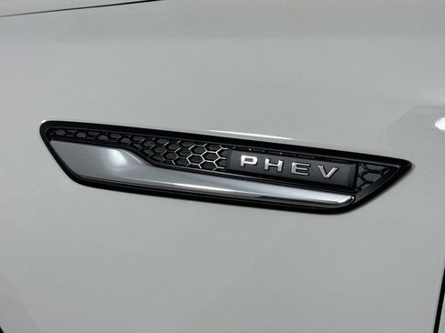Used 2024 MAZDA CX-90 Plug-In Hybrid w/ Premium Plus AWD/4WD image 10