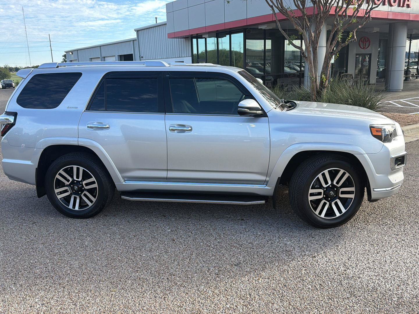 Certified 2021 Toyota 4Runner Limited RWD image 2