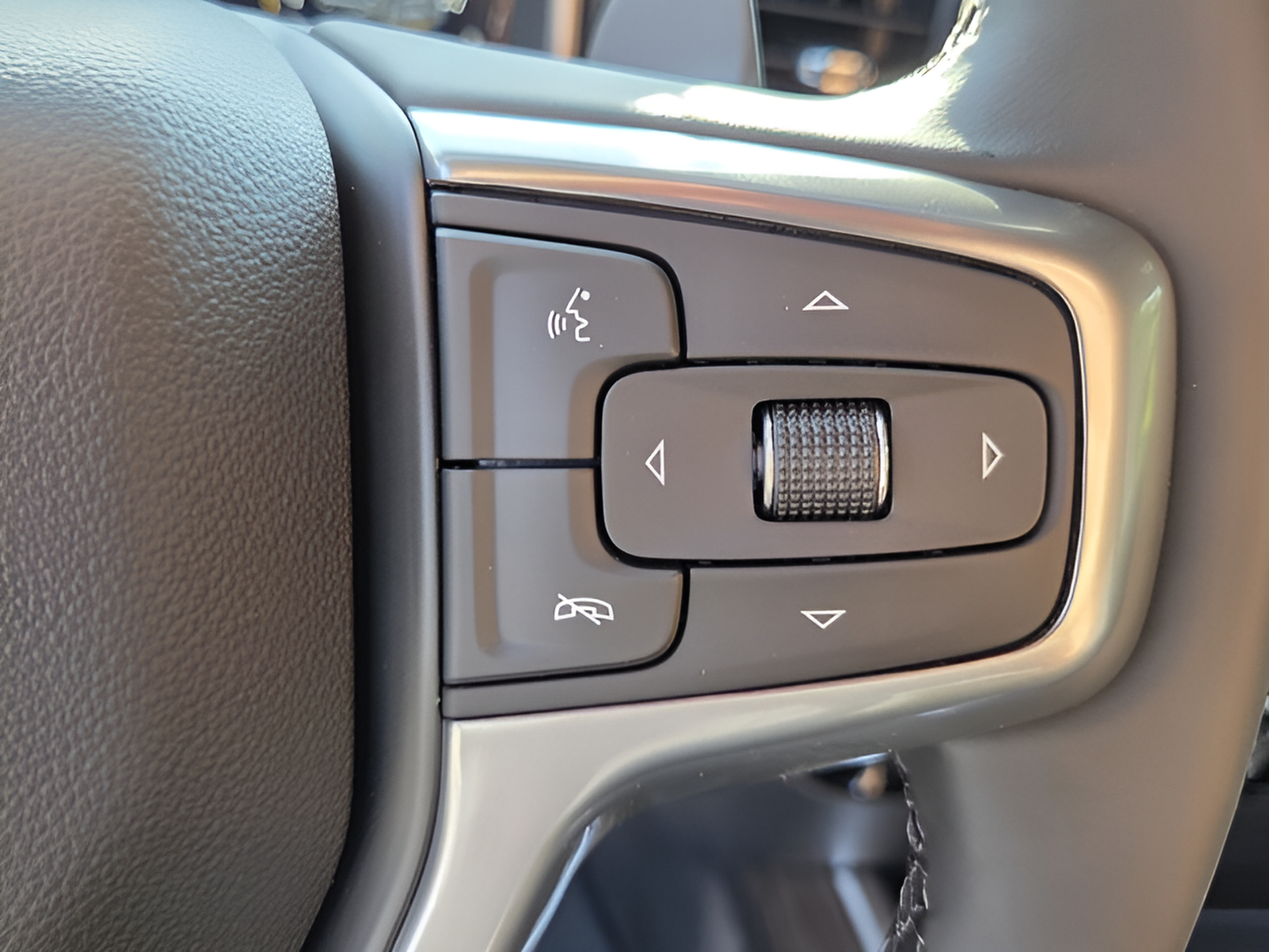 New 2026 Chevrolet Silverado 1500 RST w/ Safety Package AWD/4WD image 26