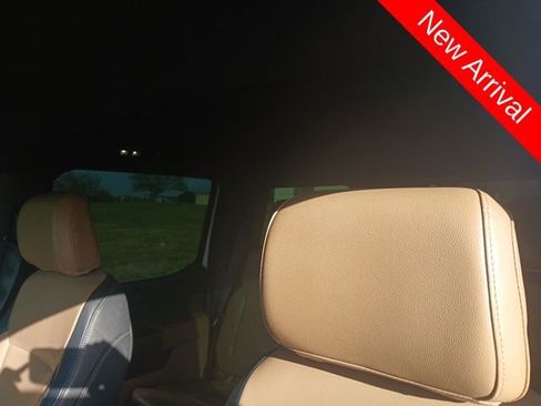 Used 2025 Ford F250 Lariat w/ Chrome Package image 10